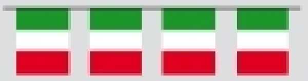 Flags chains Italy