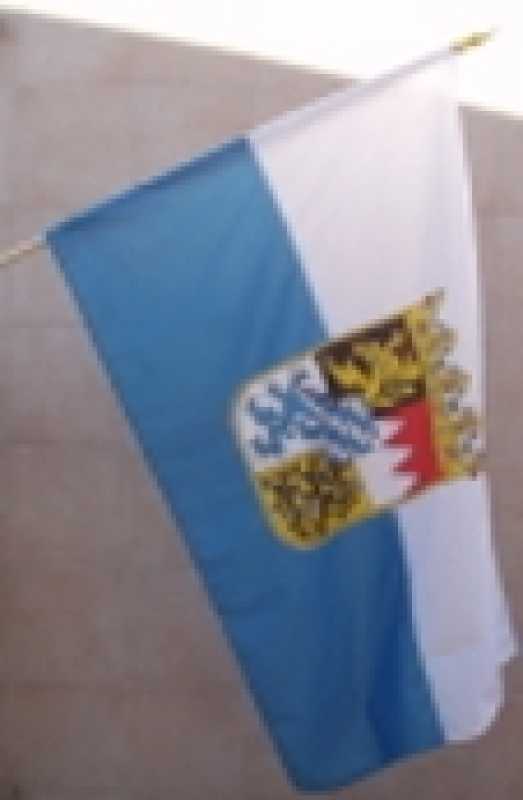 Kleinflaggen 90 x 60 cm weiß/blau mit Wappen